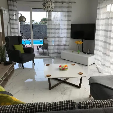 Villa Beautiful 3 Bed 2 Bath In Playa Blanca Villa Debal Playa Blanca (Lanzarote)