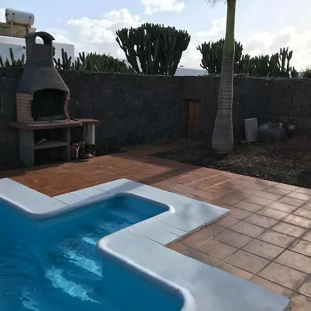 Villa Beautiful 3 Bed 2 Bath In Playa Blanca Villa Debal *